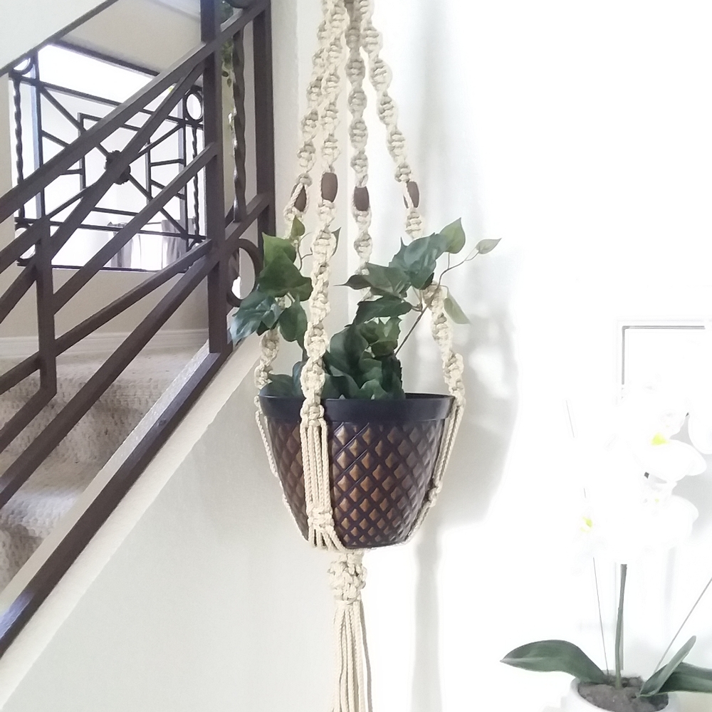 🛑SOLD🛑PLANTER HANGING MACRAME